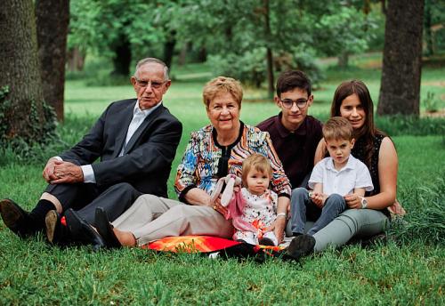 photo-famille-grands-parents